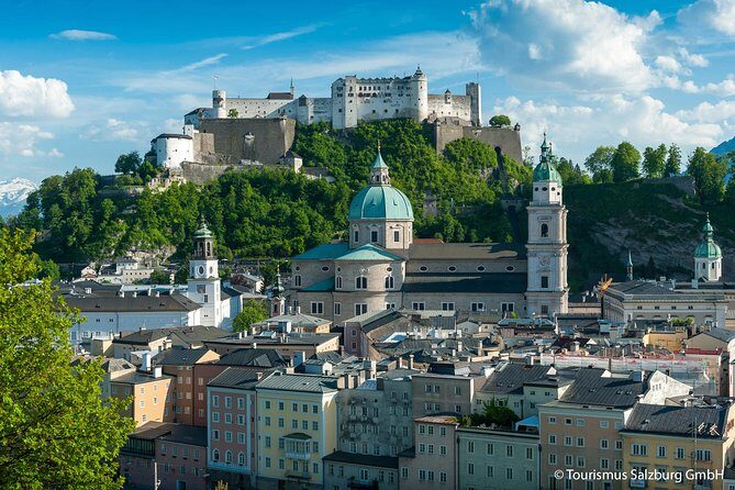 2-Hour Private Salzburg City Highlights Tour - Schloss Leopoldskron area: where the story spills into the scenery