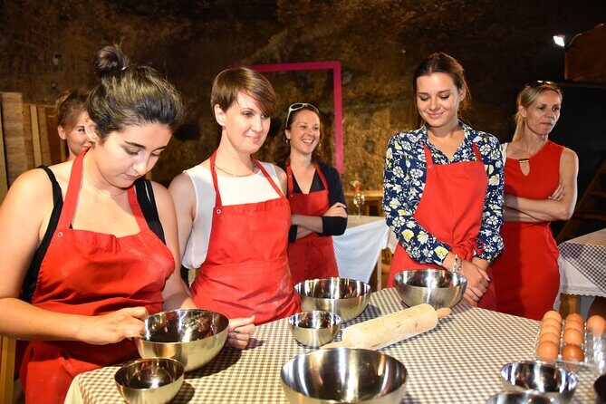 Austrian Apple Strudel Cooking Class including Lunch in Salzburg - Salzburg’s Apple Strudel Class: A Skill You’ll Use Again