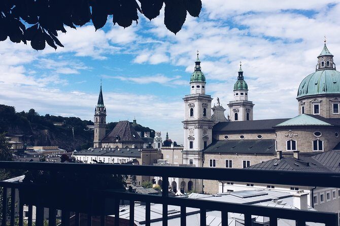 Explore Salzburg in 60 minutes with a Local - Mirabell Palace and Gardens: Photo Points Plus Peaceful Pace