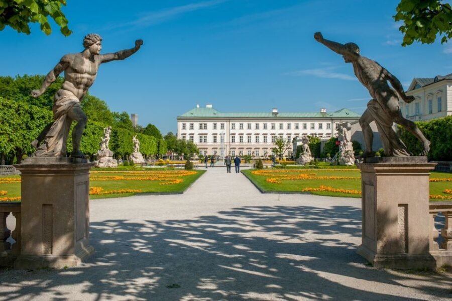 From Vienna: Salzburg and Alpine Lakes Full-Day Trip - Time pressure: why this day can feel long (and how to handle it)