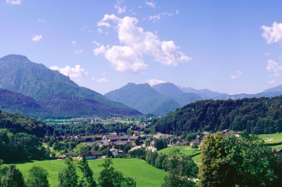From Vienna: Salzburg and Alpine Lakes Full-Day Trip - Price and value: is $151 worth it for this format?