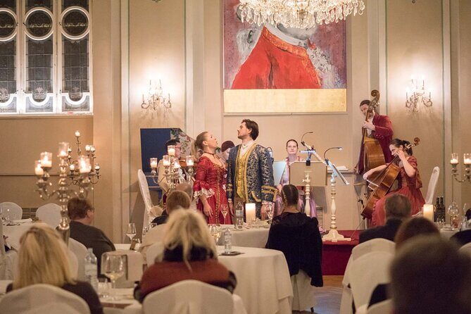 Mozart Dinner Concert in Salzburg - Dinner built around historical recipes (and real expectations)