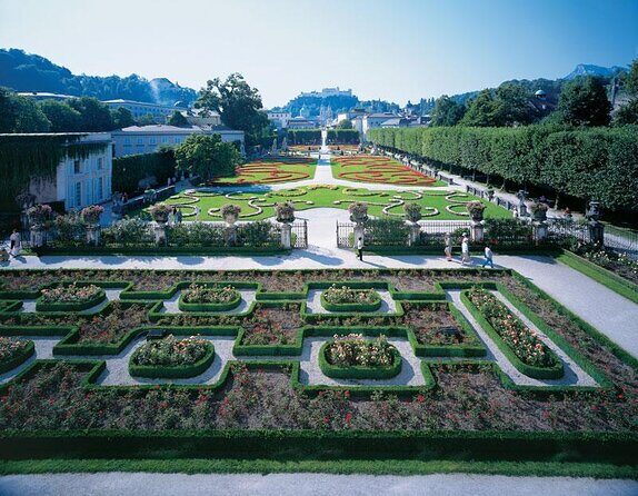 Original Sound of Music Private Tour Salzburg - Key highlights if you love the movie (or just the scenery)