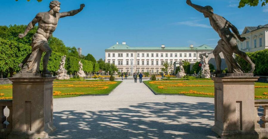 Original Sound of Music Tour & Edelweiss Cooking Class - Two big wins for your Salzburg day