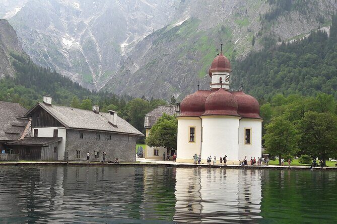 Private Bavarian Alps Tour from Salzburg - Kehlsteinhaus and Eagle’s Nest: bus, elevator, rooms, then real photo time