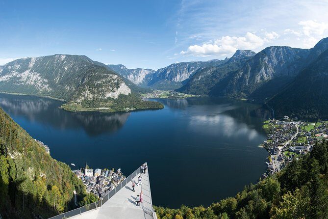 Private Custom Hallstatt & Lake District Tour - Quick scenic stops that set the mood (Schloss Fuschl and Mozartblick)