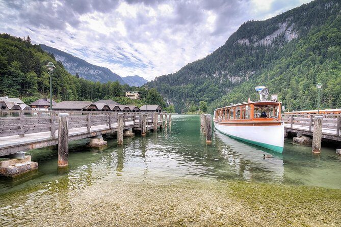 Private Eagle's Nest and King's Lake Tour from Salzburg - Berchtesgaden town time: a breather before the lake views