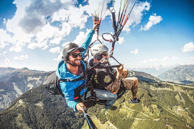 Private tandem flight Classic from the Schmittenhöhe in Zell am See - Schmittenhöhe to the air: why this launch point matters