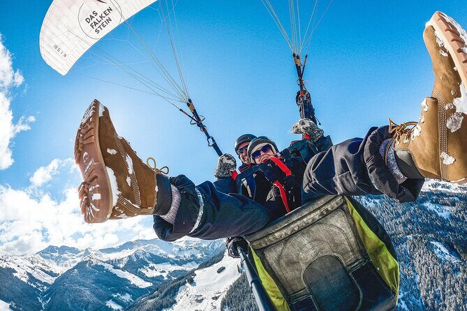 Private tandem flight Classic from the Schmittenhöhe in Zell am See - Getting there without headaches: meeting point, lift ticket, shuttle ride