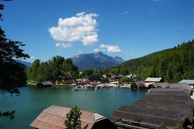 Private Tour: Eagle's Nest and Bavarian Alps Tour from Salzburg - What a Great Guide Changes: History, Humor, and Smart Timing