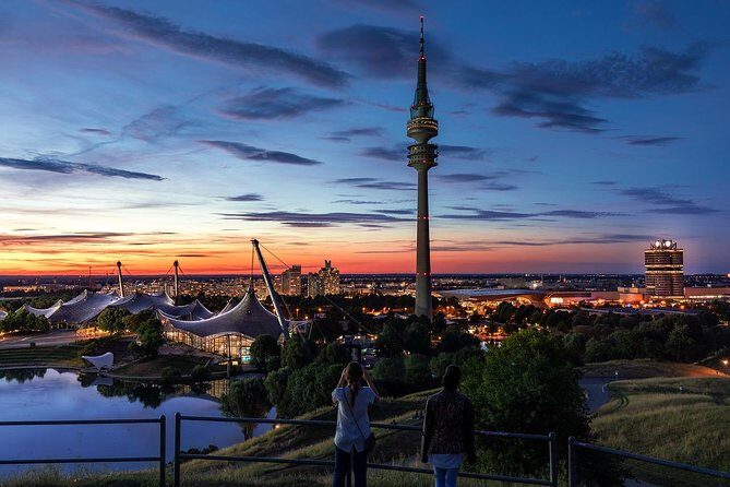 Private Transfer from Salzburg to Munich with 2 hours for sightseeing - Door-to-Door Pickup in Salzburg (And Real Drop-Off Freedom in Munich)