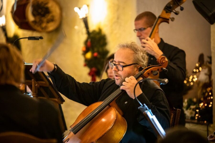 Salzburg: Christmas/Advent Concert at Fortress Hohensalzburg - Who Should Book This Advent Concert?