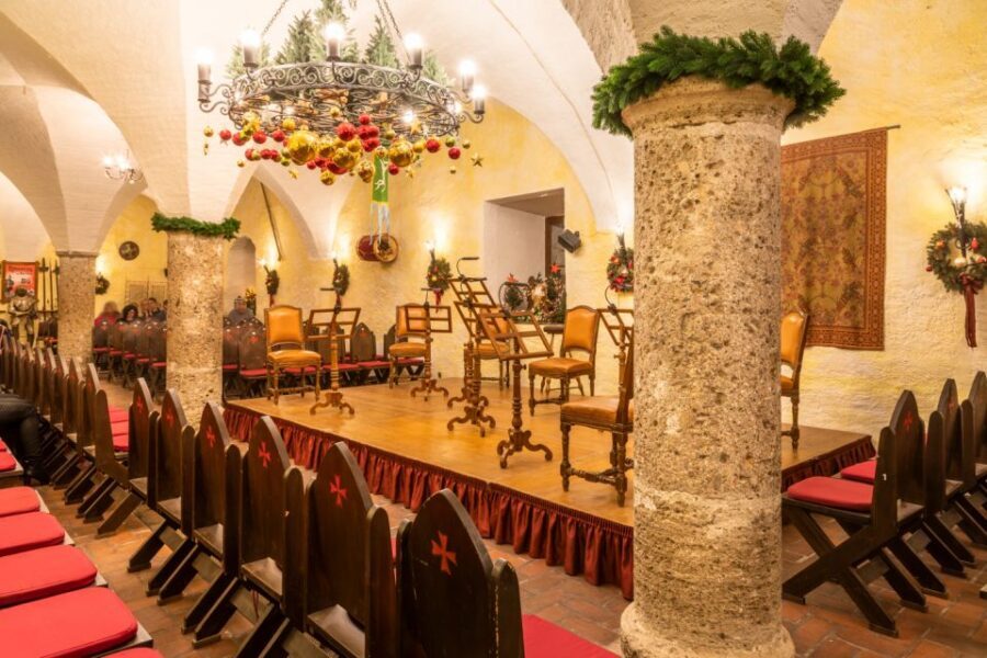 Salzburg: Christmas/Advent Concert & Dinner - The music: Mozart, Bach, Vivaldi, and that Christmas tone