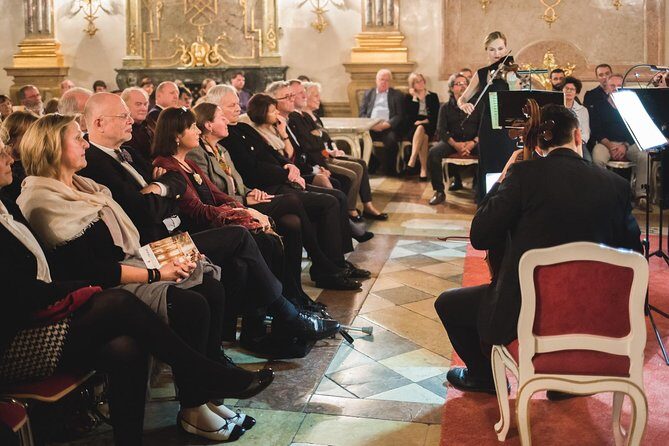 Salzburg: Christmas Concert at Mirabell Palace - The music program: winter favorites, but with Baroque brains