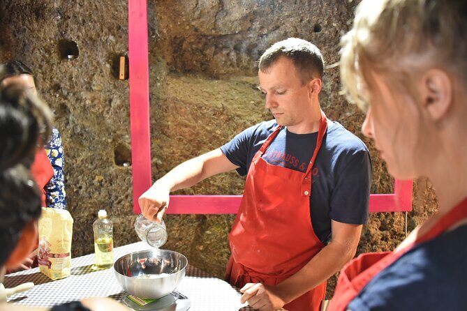 Salzburg Christmas Cookies and Apple Strudel Cooking Lesson - Who This Is Best For in Salzburg (and Who Might Want Another Option)