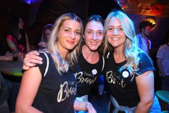 Salzburg Pubcrawl with free Shots & VIP Club Entry - Solo-friendly energy, with a real host in the mix