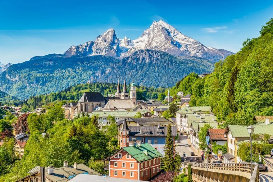 Salzburg: Sound of Music and Salt Mines Tour - Start at Mirabellplatz, then head for the Berchtesgaden mountains