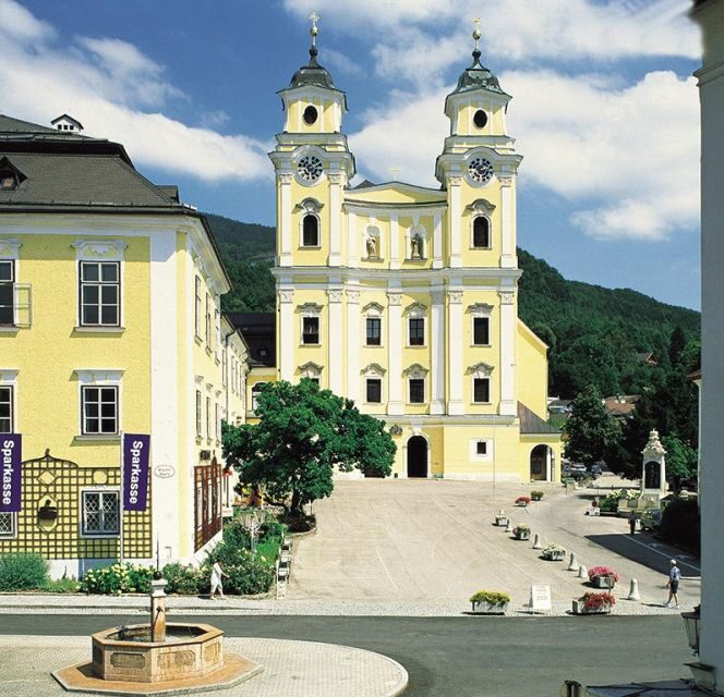 Salzburg: Sound of Music Private Half-Day Tour - Price and logistics: what $706 per group up to 8 really means