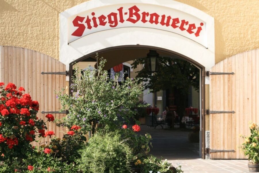 Salzburg: Stiegl Brewery Tour with Beer Tasting - Museum warm-up: seeing 530+ years of Stiegl in plain terms