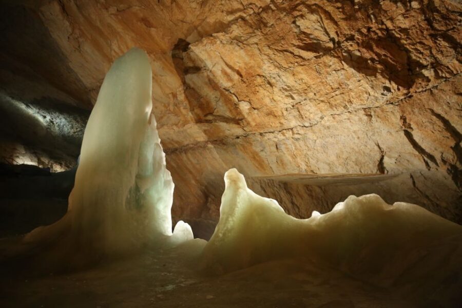 Werfen Ice Caves Private Tour - Price and value: is $1,060 per group a smart move?